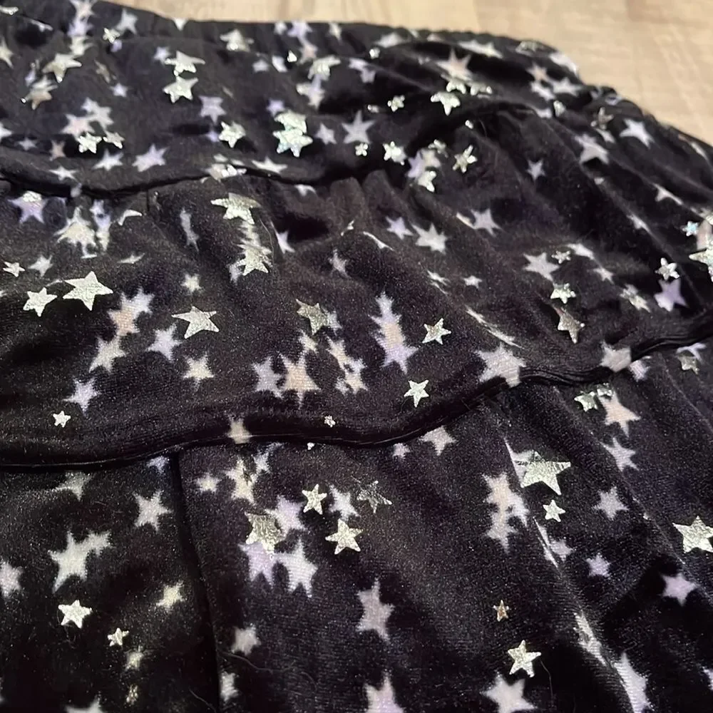 Old Navy Tiered Ruffled Black & Silver Velvet Skirt size medium